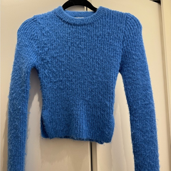Blue Wooly Sweater! - Picture 1 of 2